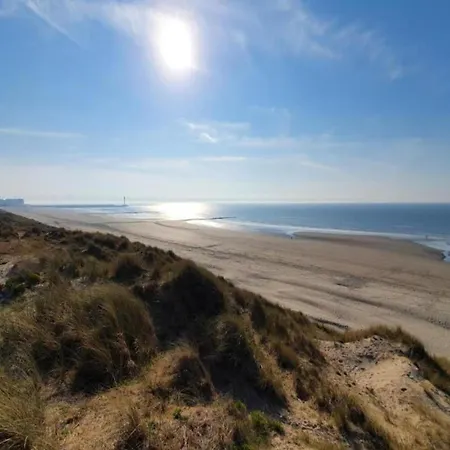 In Near The Beach, Cleaning Included Lägenhet Nieuwpoort